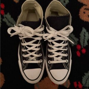 Women’s Converse High Top Black White Lace Up Sneakers Size 6.5 Good Used Condit